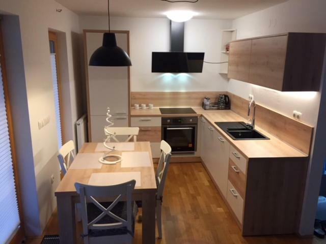 Apartma Pika Mojstrana Buitenkant foto